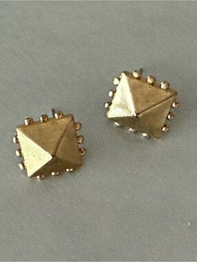 Adorable  and Versatile Goldtone Pyramid Earrings